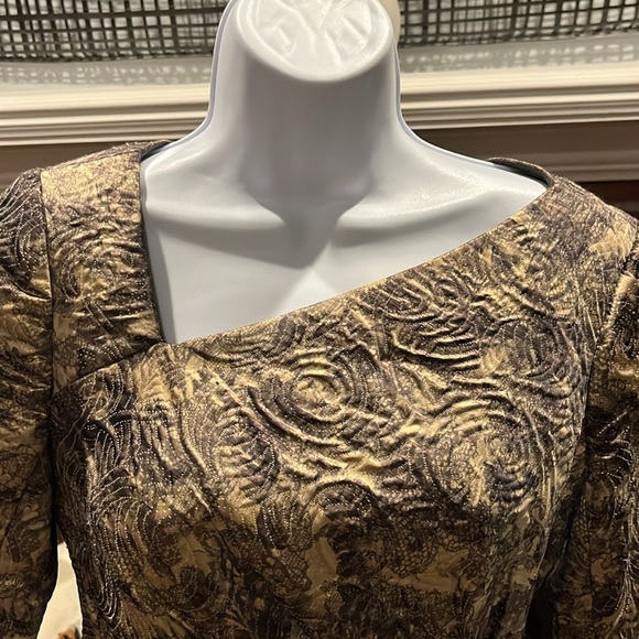 Rickie Freeman Teri Jon Special Occasion Dress Size:4 Tan/Bronze & side Beads - Picture 4 of 16